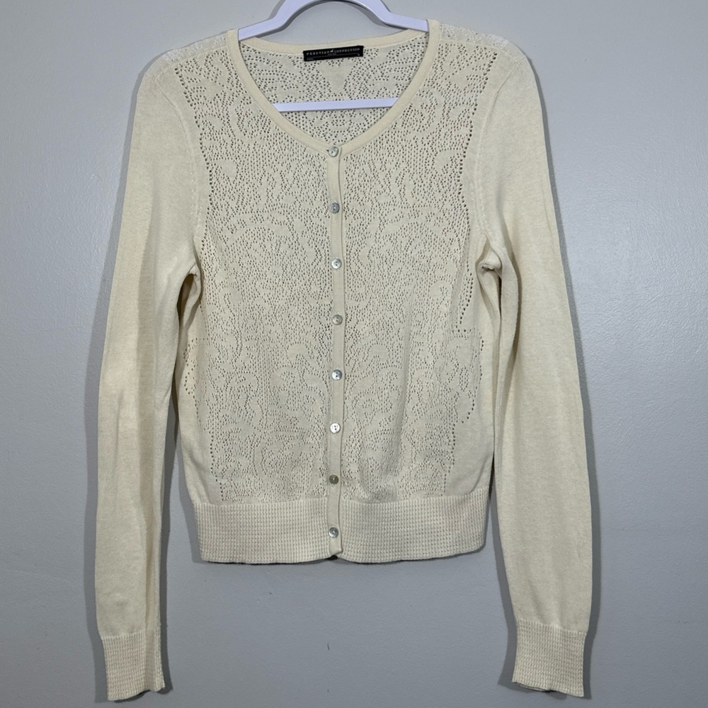 Peruvian Connection Floral Lace Crochet Knit Cardigan Sweater Sz M Shell Buttons